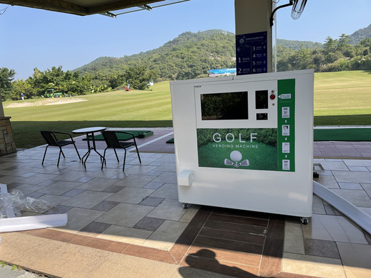 máquina de venda automática de Golf Club do distribuidor da bola da capacidade 10000pcs com a tela de 22 anúncios da polegada