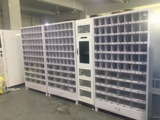A rede de Wifi 4G refrigerou não a máquina de venda automática da combinação da máquina de venda automática do cacifo